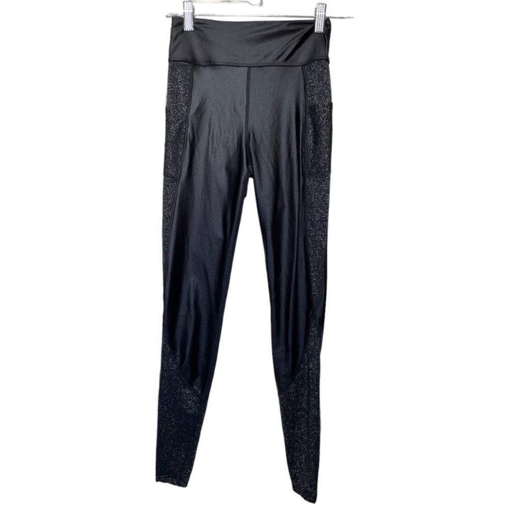 Alala Black Gold Metallic Sparkle AthletIc Work Out Crop Leggings‎ Size XS